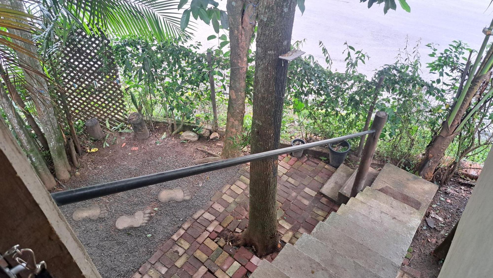 Casa de férias Casa Simples E Aconchegante Com 2 Camas De Casal Ubatuba